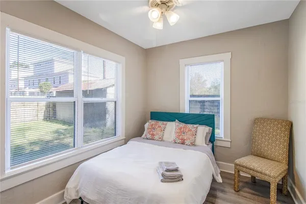 $1,995 | 702 Northwest 2nd Avenue, Gainesville, FL 32601