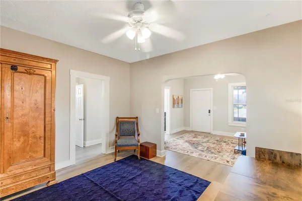 $1,995 | 702 Northwest 2nd Avenue, Gainesville, FL 32601