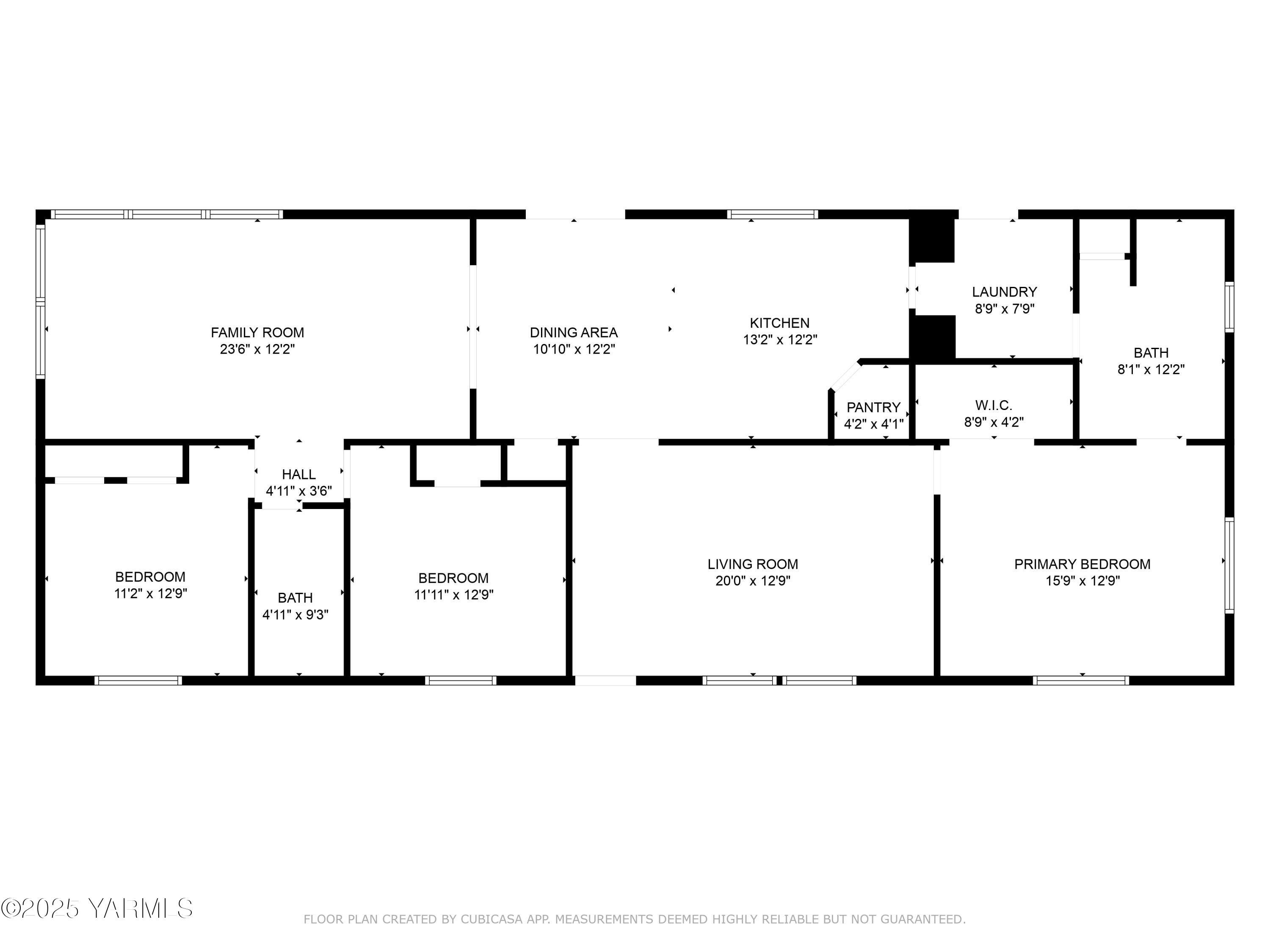 7907 Ahtanum Road Yakima, WA 98903 - Photo 21 of 21 a black white and white photo of a