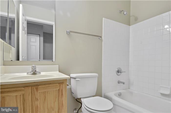 1522 Rambling Way North Frederick, MD 21701 - Photo 7 of 22 Bath