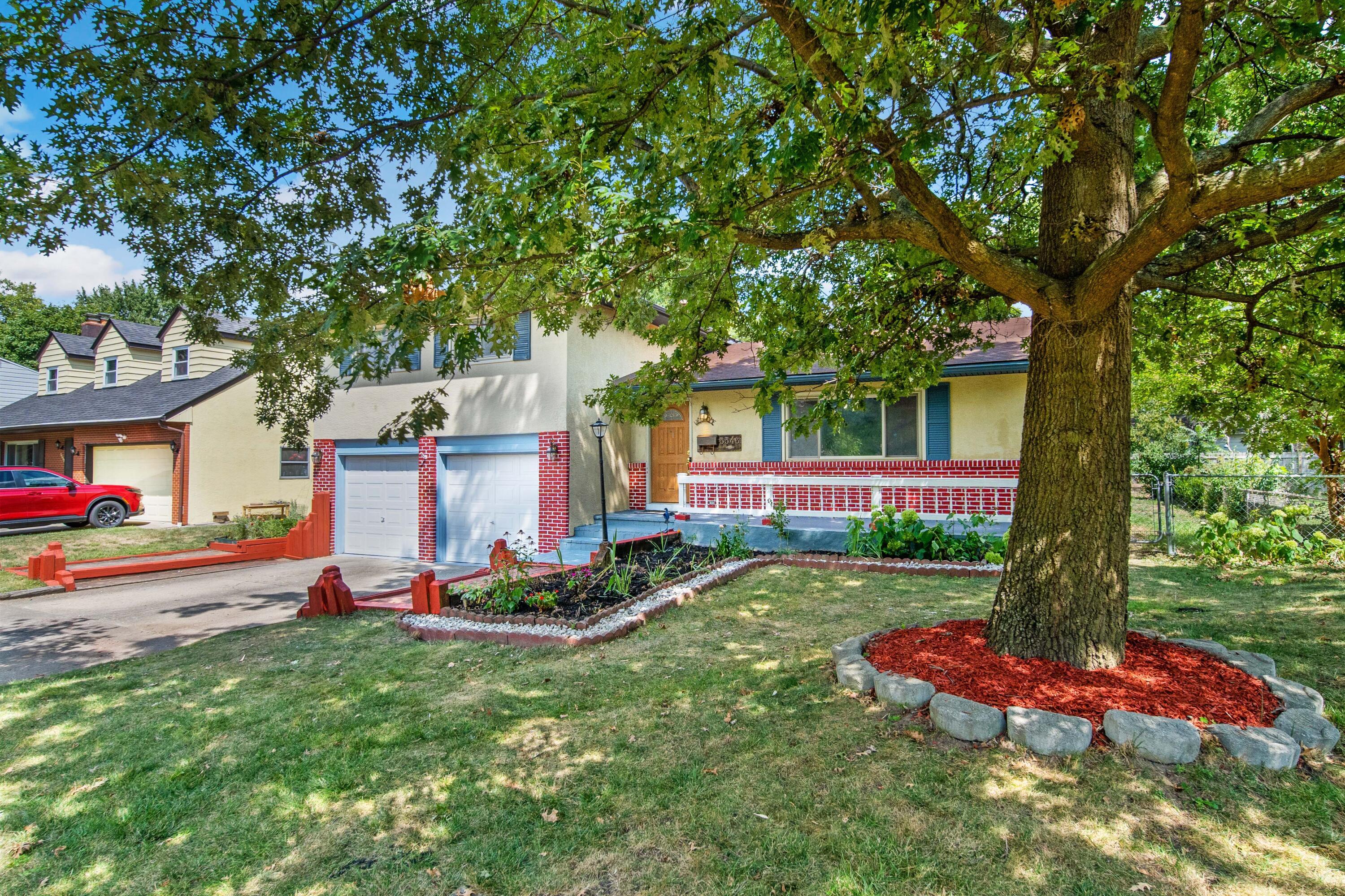 5546 Redwood Road Columbus, OH 43229 - Photo 8 of 66 8-print-A7400123