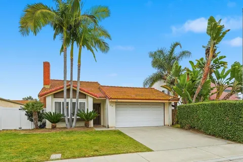 $715,000 | 270 Chestnut Way, Oceanside, CA 92057