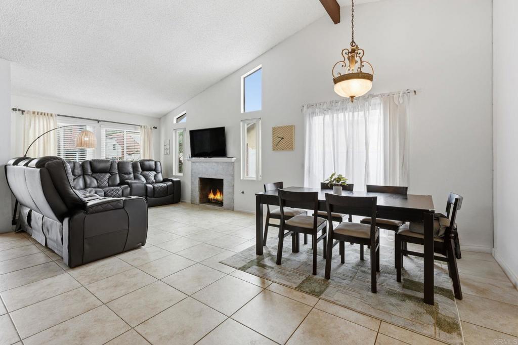 270 Chestnut Way Oceanside, CA 92057 - Photo 10 of 43 a view of a dining room with furniture