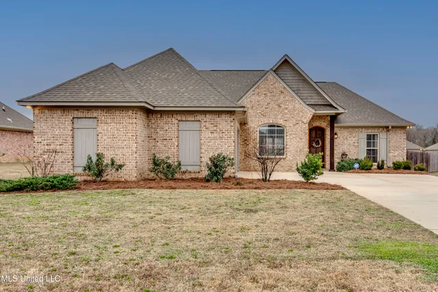 $310,000 | 151 Western Ridge Circle, Canton, MS 39046