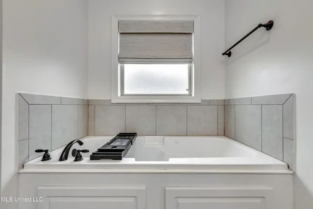 $310,000 | 151 Western Ridge Circle, Canton, MS 39046