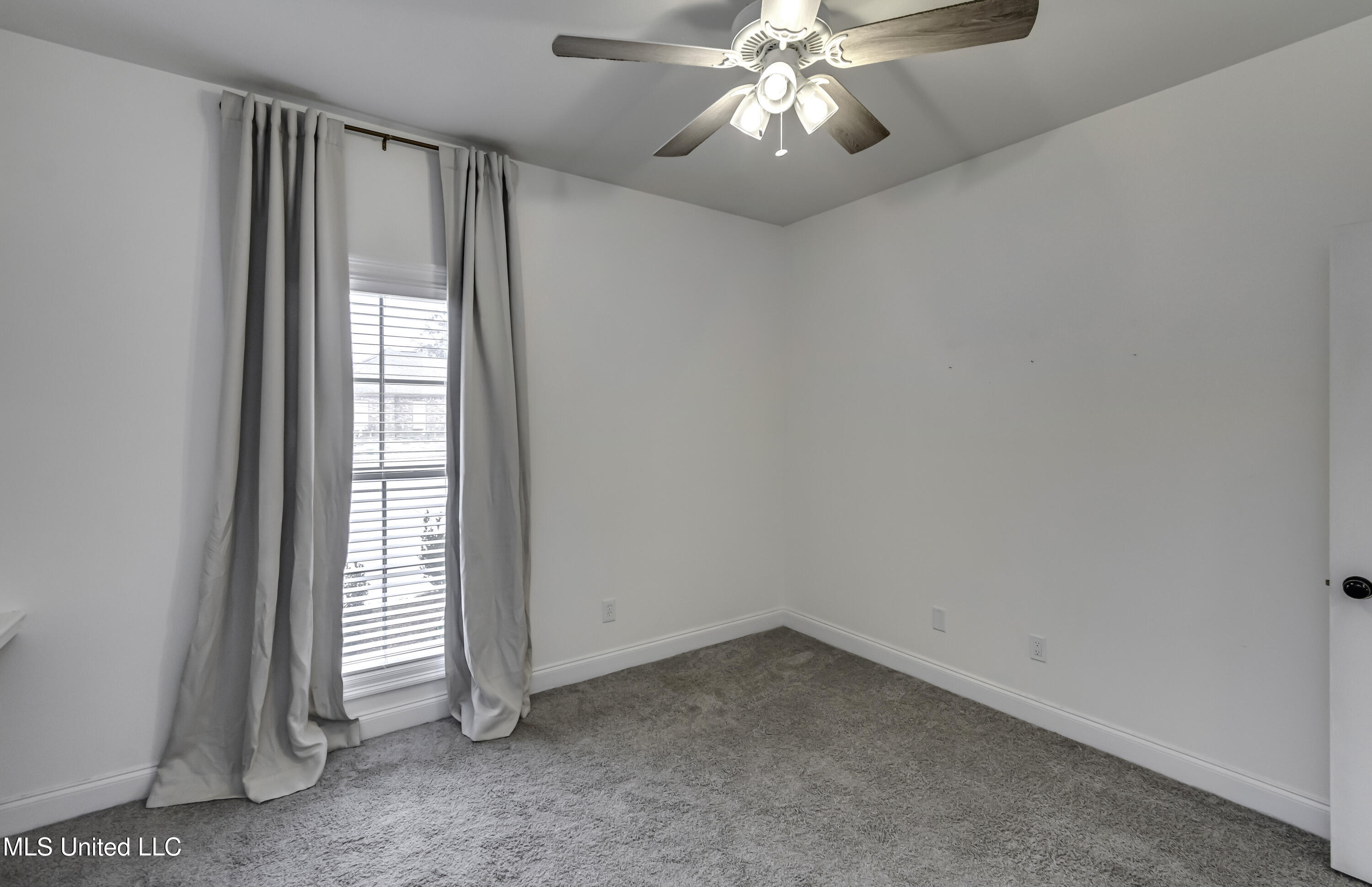 151 Western Ridge Circle Canton, MS 39046 - Photo 37 of 58 Bedroom 3