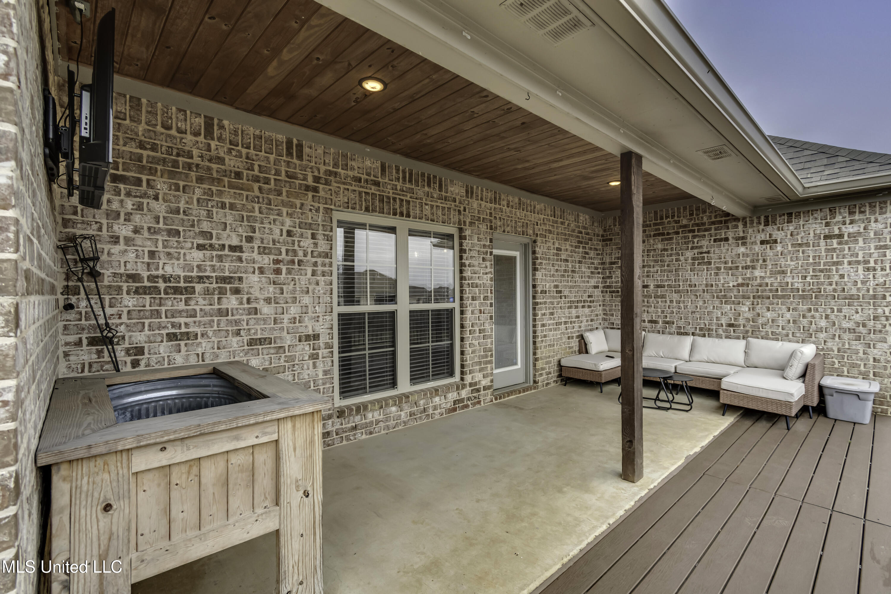 151 Western Ridge Circle Canton, MS 39046 - Photo 45 of 58 Back patio