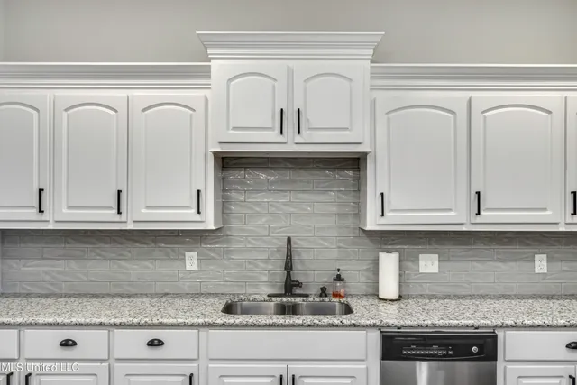 $310,000 | 151 Western Ridge Circle, Canton, MS 39046