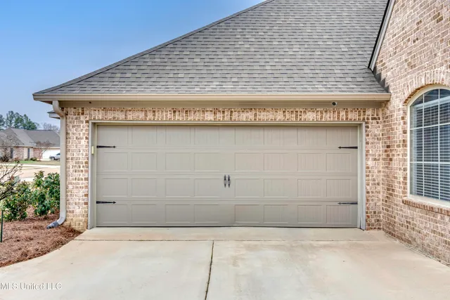 $310,000 | 151 Western Ridge Circle, Canton, MS 39046