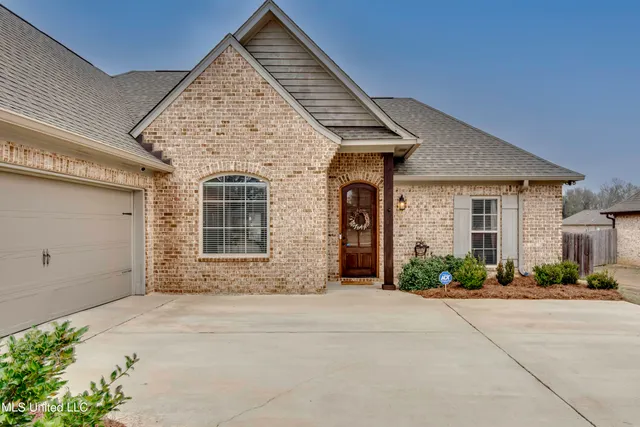 $310,000 | 151 Western Ridge Circle, Canton, MS 39046