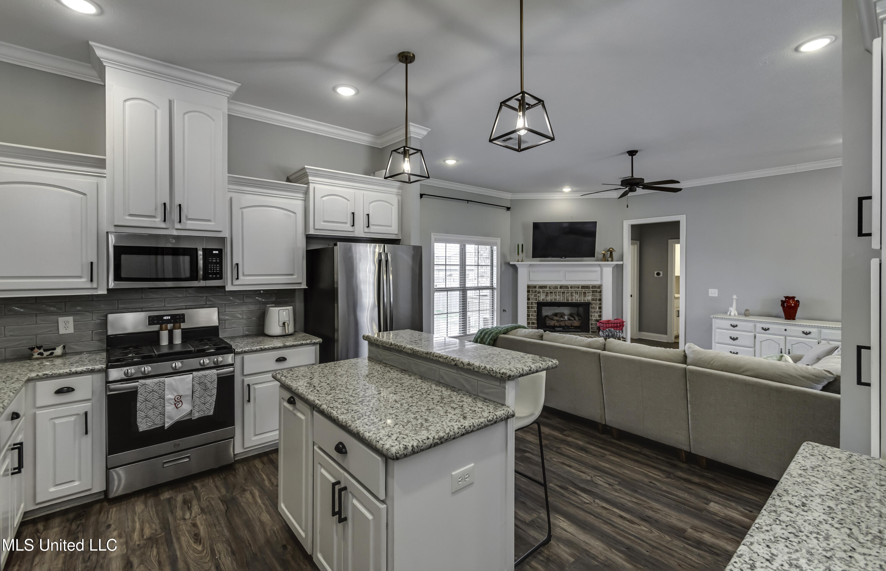 151 Western Ridge Circle Canton, MS 39046 - Photo 8 of 58 Kitchen
