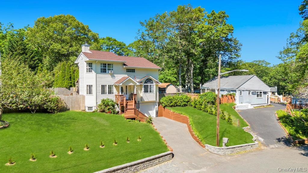 14 Cherry Road Rocky Point, NY 11778 - Photo 7 of 39