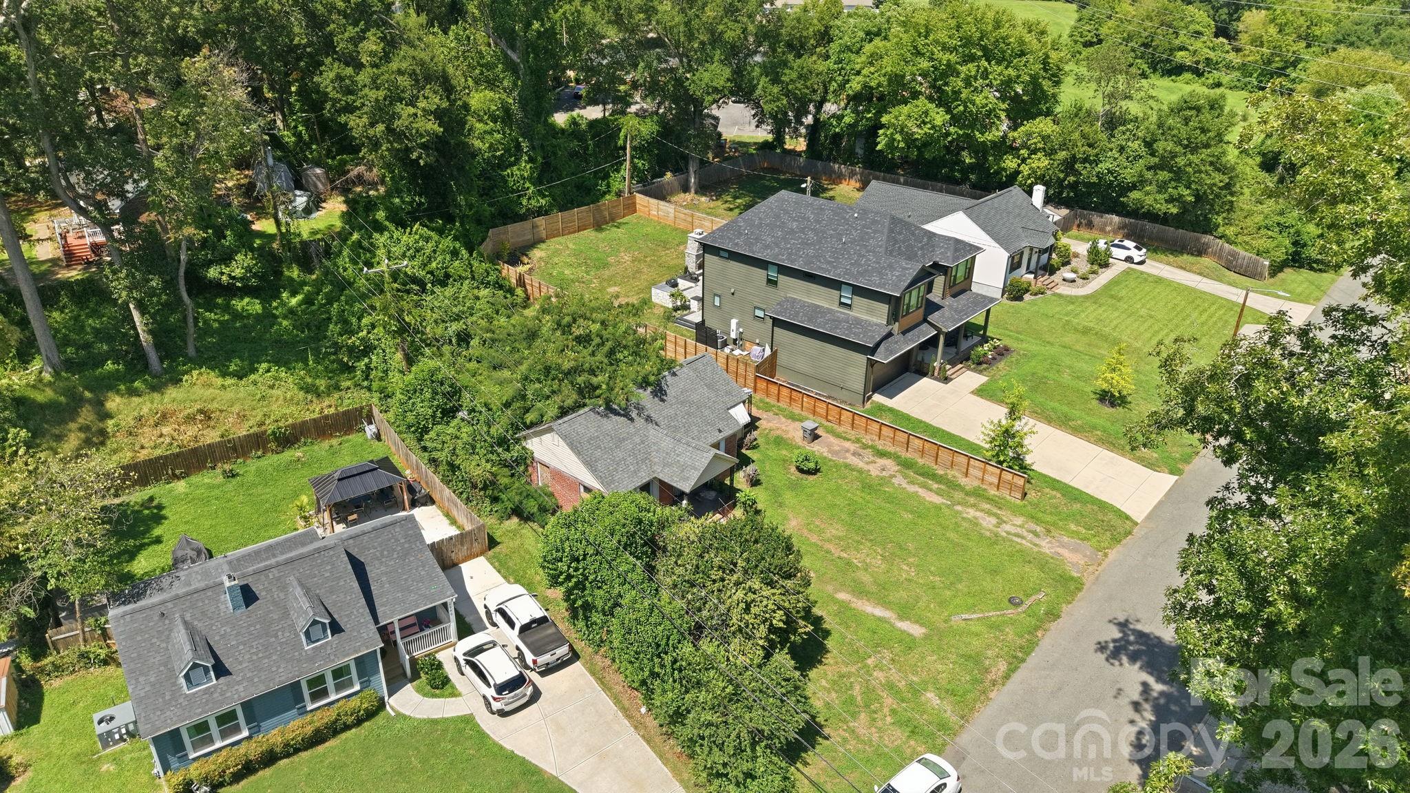 2840 Cowles Road Charlotte, NC 28208 - Photo 9 of 13 Gallery Image 9