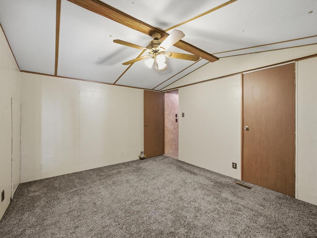 196 Perch Road Bowie, TX 76230 - Photo 11 of 33 a view of an empty room