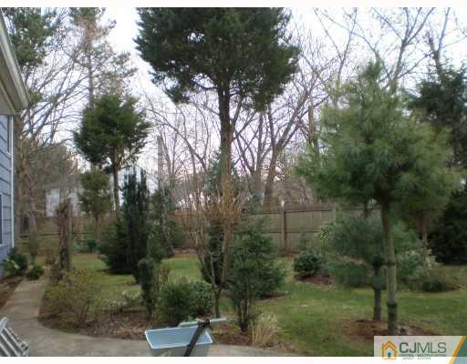 1420 Mohawk Road North Brunswick, NJ 08902 - Photo 8 of 9 Gallery Image 8