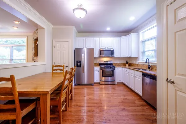 $515,000 | 150 Creatwood Trail, Unit 18, Vilas, NC 28692