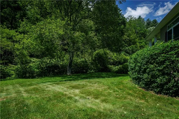 $515,000 | 150 Creatwood Trail, Unit 18, Vilas, NC 28692