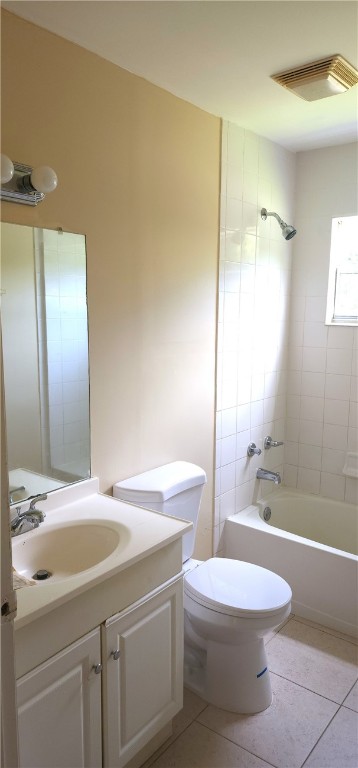 1860 38th Street Vero Beach, FL 32960 - Photo 7 of 8 a bathroom with a sink a toilet and shower