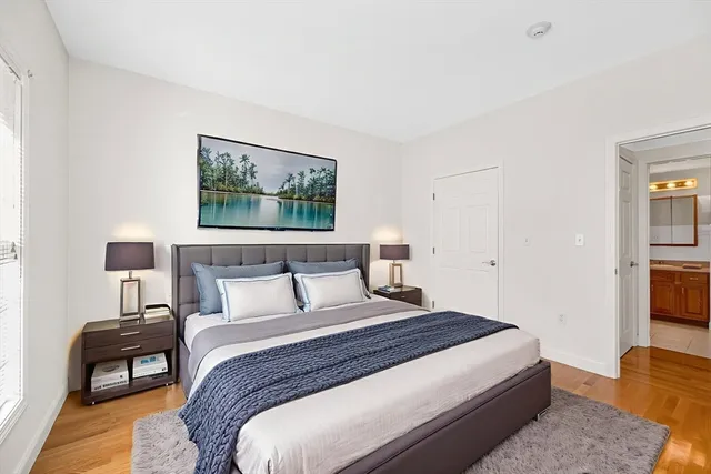 $629,900 | 27 Holly Lane, Unit 27, Dracut, MA 01826