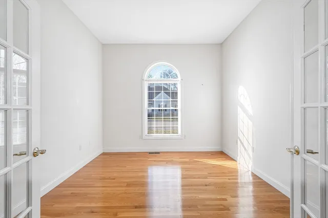 $629,900 | 27 Holly Lane, Unit 27, Dracut, MA 01826