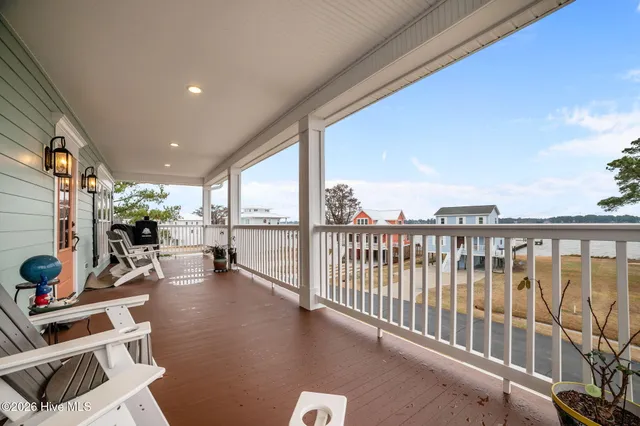 $739,000 | 290 Whichard Lane, Chocowinity, NC 27817