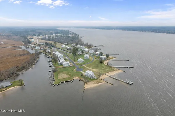 $729,000 | 290 Whichard Lane, Chocowinity, NC 27817