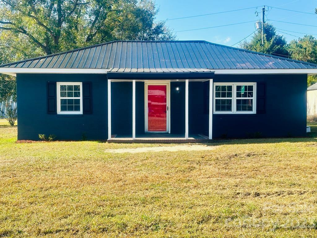 3462 Stackhouse Road Latta, SC 29565 - Photo 1 of 30 Gallery Image 1