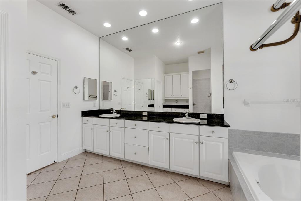 6023 Kestrel Point Avenue Lithia, FL 33547 - Photo 20 of 47