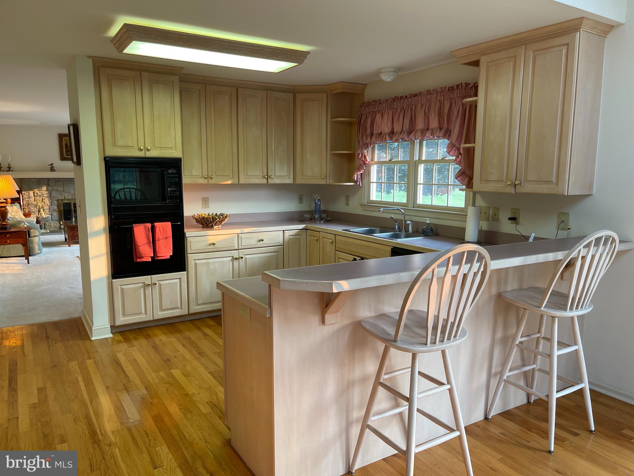 374 Spring Mill Road Chadds Ford, PA 19317 - Photo 8 of 27 Kitchen