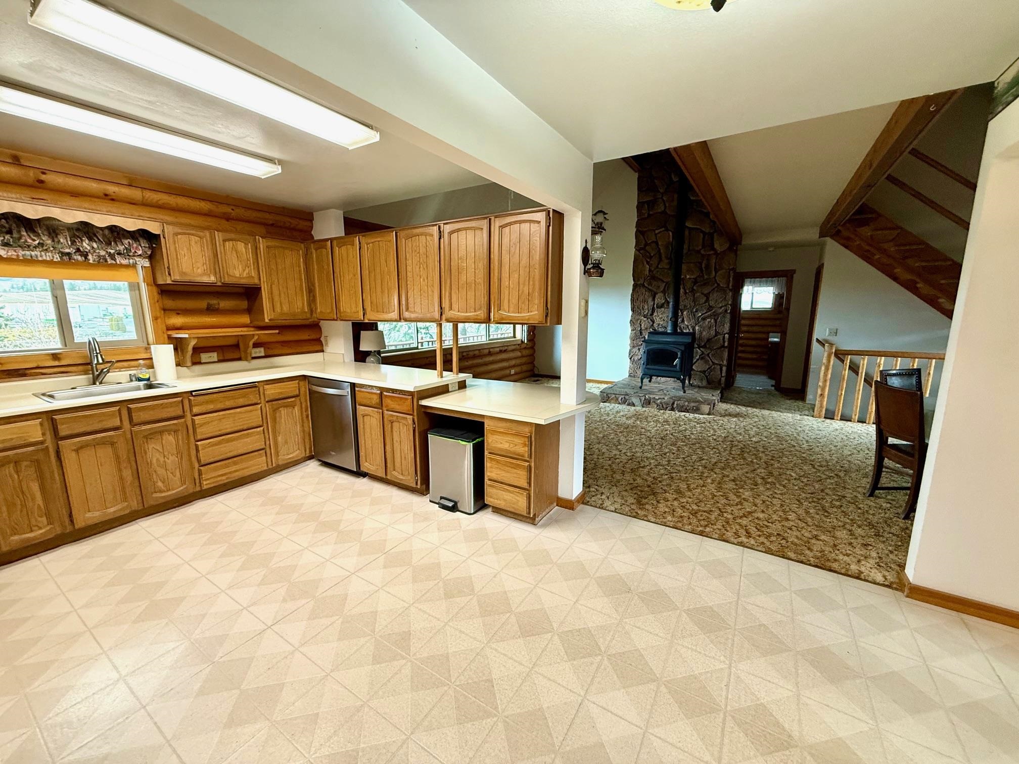 900 East Seaman Road Tekoa, WA 99033 - Photo 18 of 44