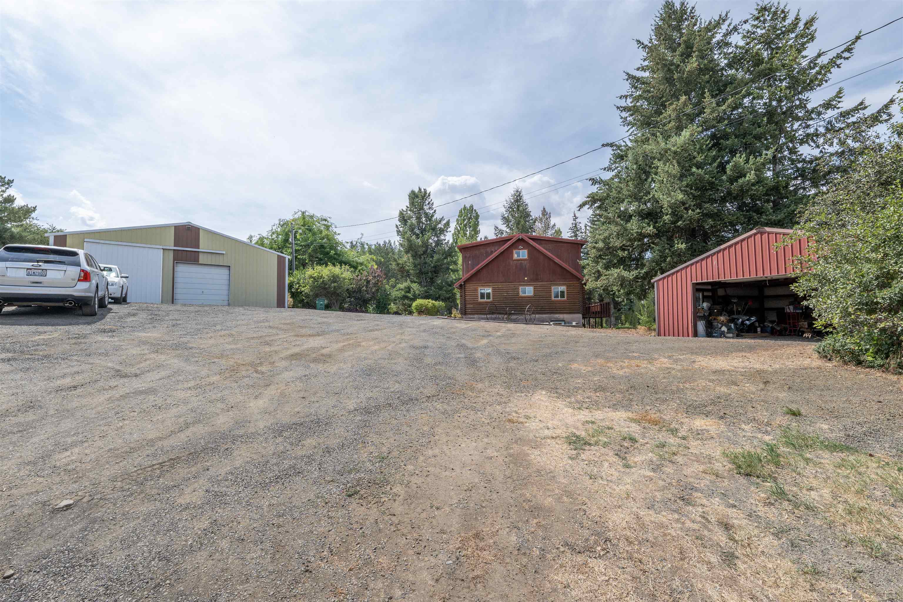 900 East Seaman Road Tekoa, WA 99033 - Photo 2 of 44