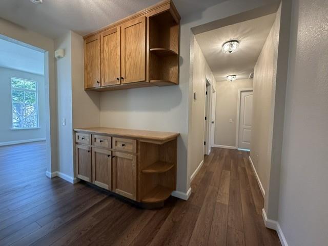 4225 Merchant Lane Turlock, CA 95382 - Photo 8 of 20 HALLWAY
