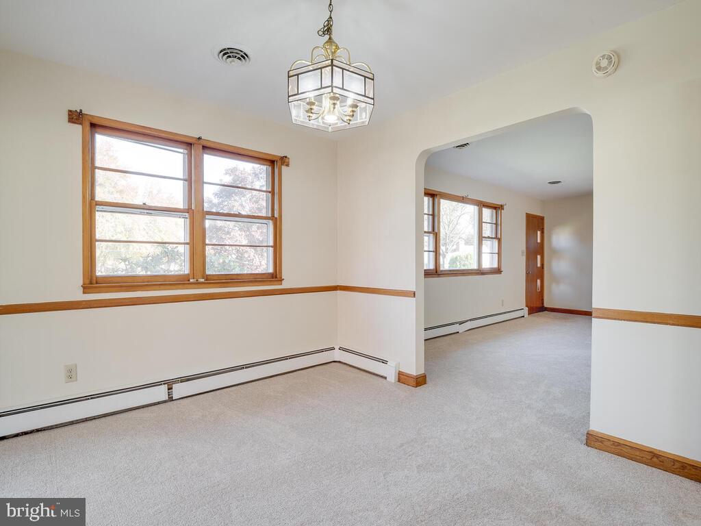6609 Napoli Road Temple Hills, MD 20748 - Photo 4 of 13 Dining Room