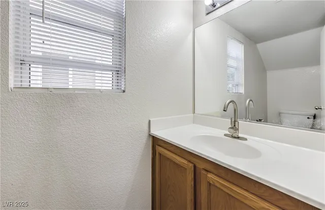 $1,900 | 9900 Calabasas Avenue, Las Vegas, NV 89117