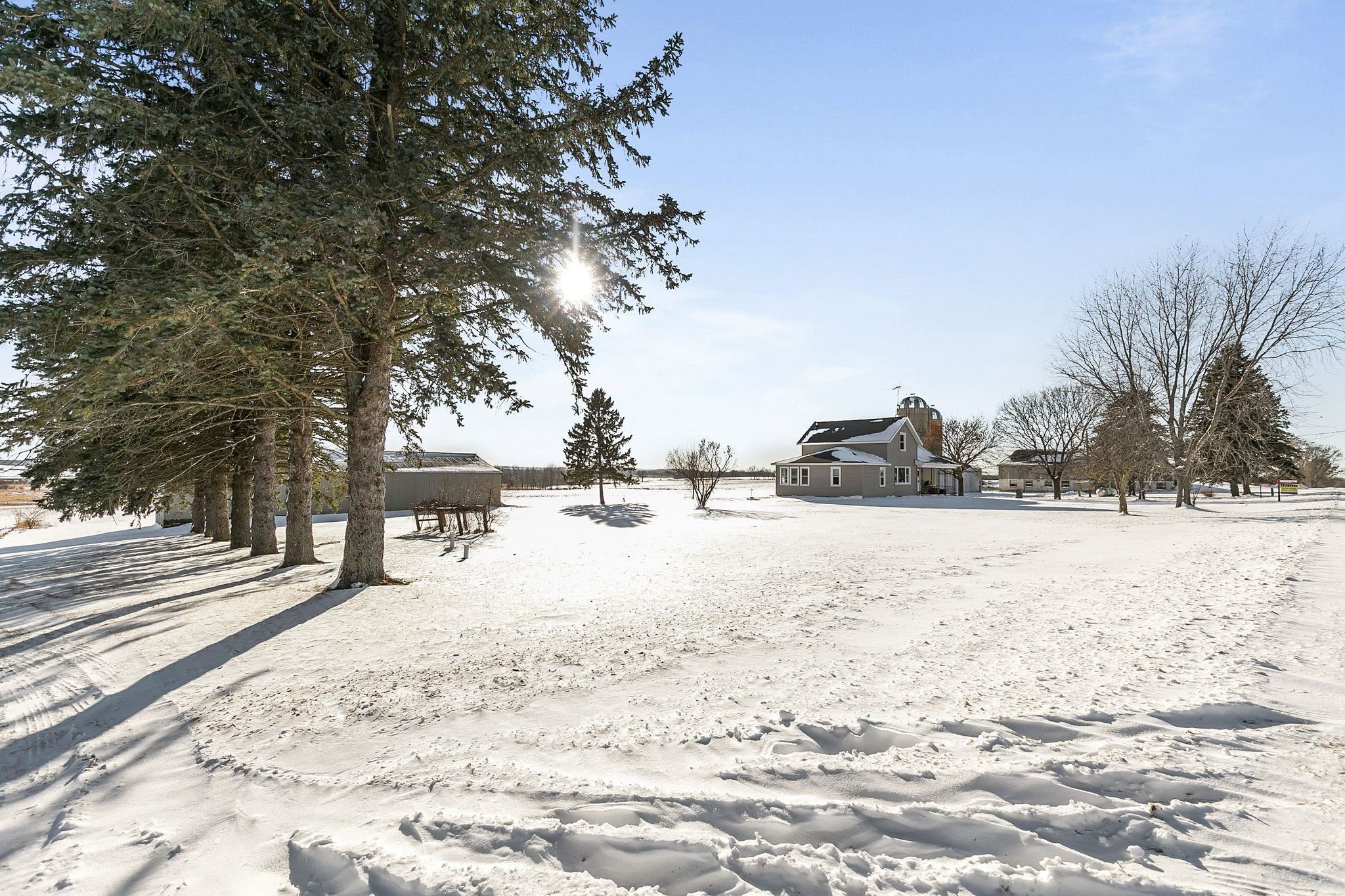 W1991 East River Road Berlin, WI 54923 - Photo 39 of 62