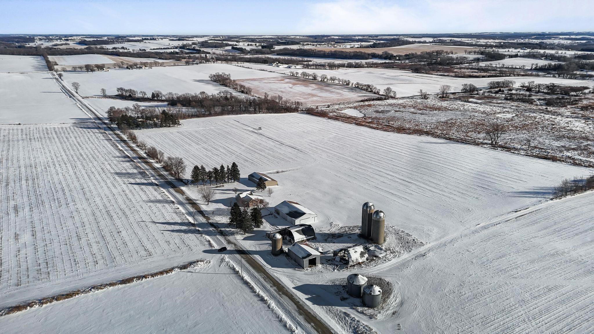 W1991 East River Road Berlin, WI 54923 - Photo 51 of 62
