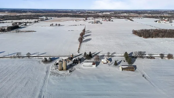 $349,900 | W1991 East River Road, Berlin, WI 54923