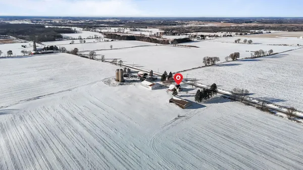 $349,900 | W1991 East River Road, Berlin, WI 54923