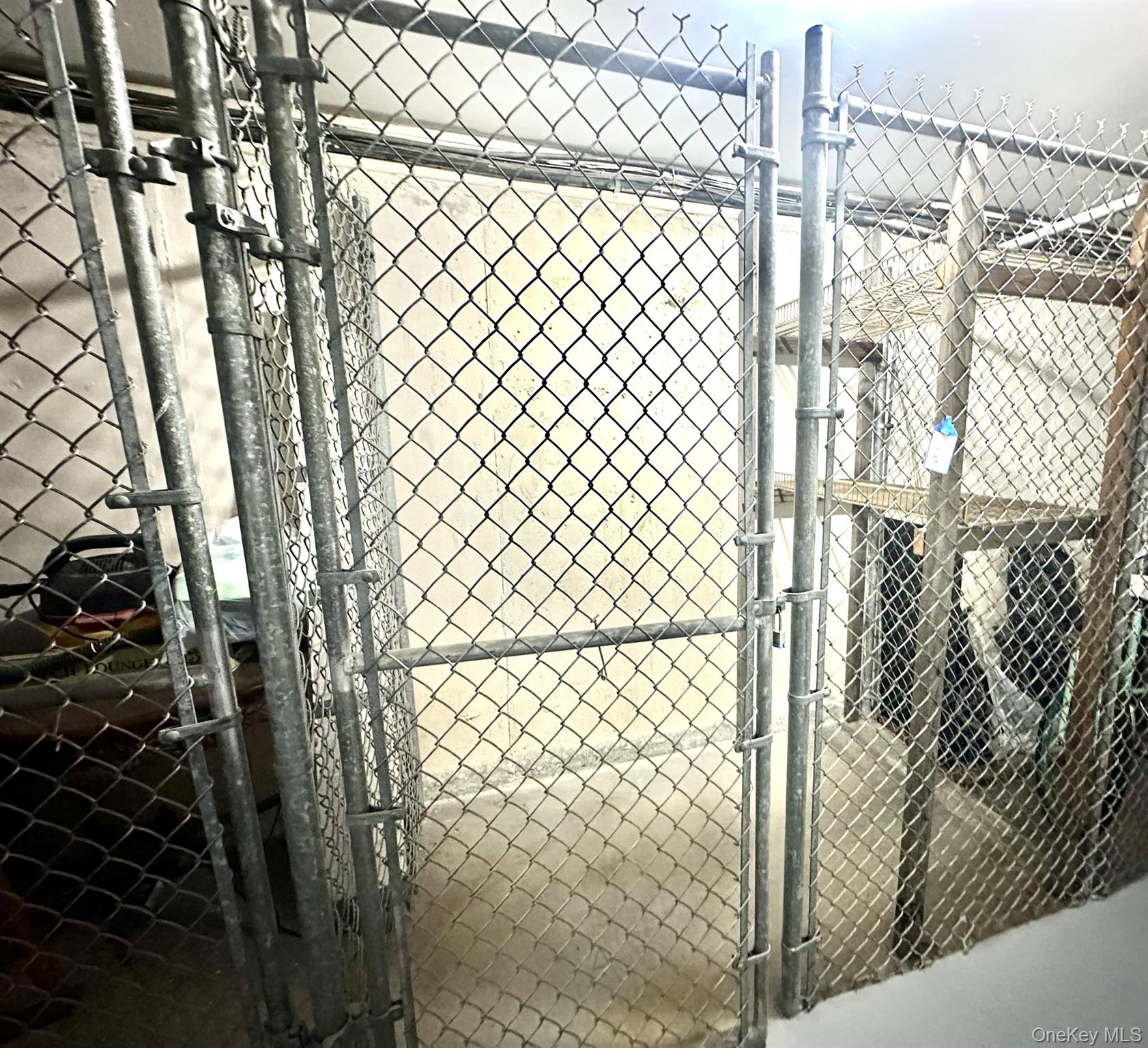 1840 Crompond Road, Unit 4A3 Peekskill, NY 10566 - Photo 17 of 18