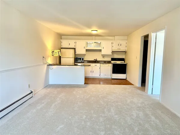 $130,000 | 1840 Crompond Road, Unit 4A3, Peekskill, NY 10566