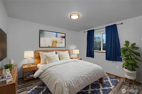 $559,900 | 4938 Wilshire Court Southeast, Unit A & B, Lacey, WA 98503