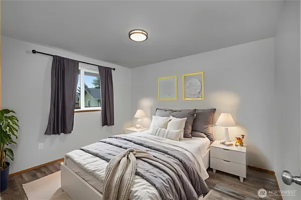 $559,900 | 4938 Wilshire Court Southeast, Unit A & B, Lacey, WA 98503