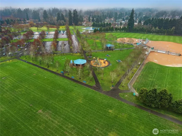 $559,900 | 4938 Wilshire Court Southeast, Unit A & B, Lacey, WA 98503