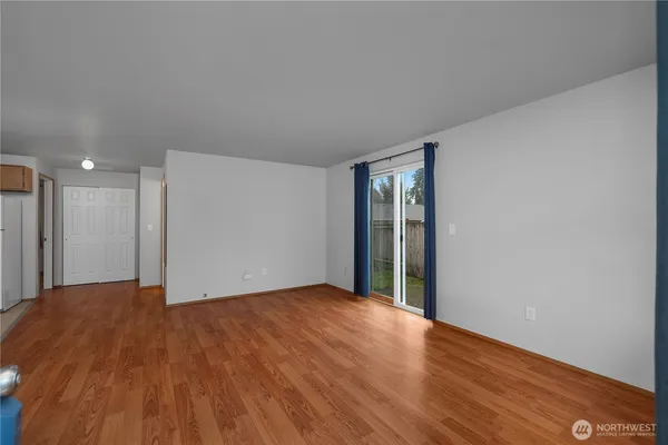 $559,900 | 4938 Wilshire Court Southeast, Unit A & B, Lacey, WA 98503