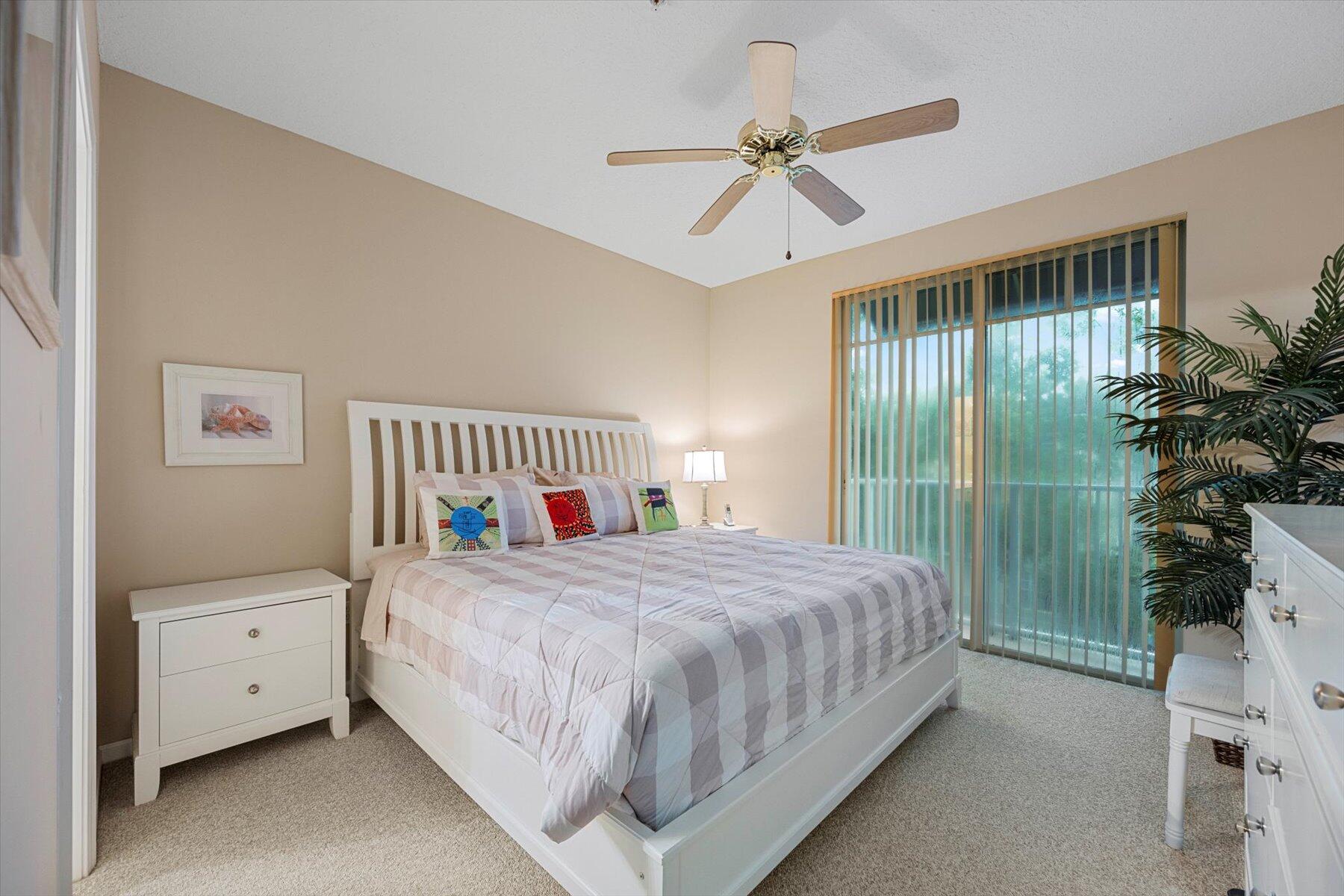 4892 Chancellor Drive, Unit 20 Jupiter, FL 33458 - Photo 28 of 33 28-DSC_8205