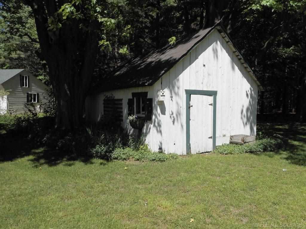 5061 Finkel Road Port Hope, MI 48468 - Photo 34 of 35 31293206-33.JPG