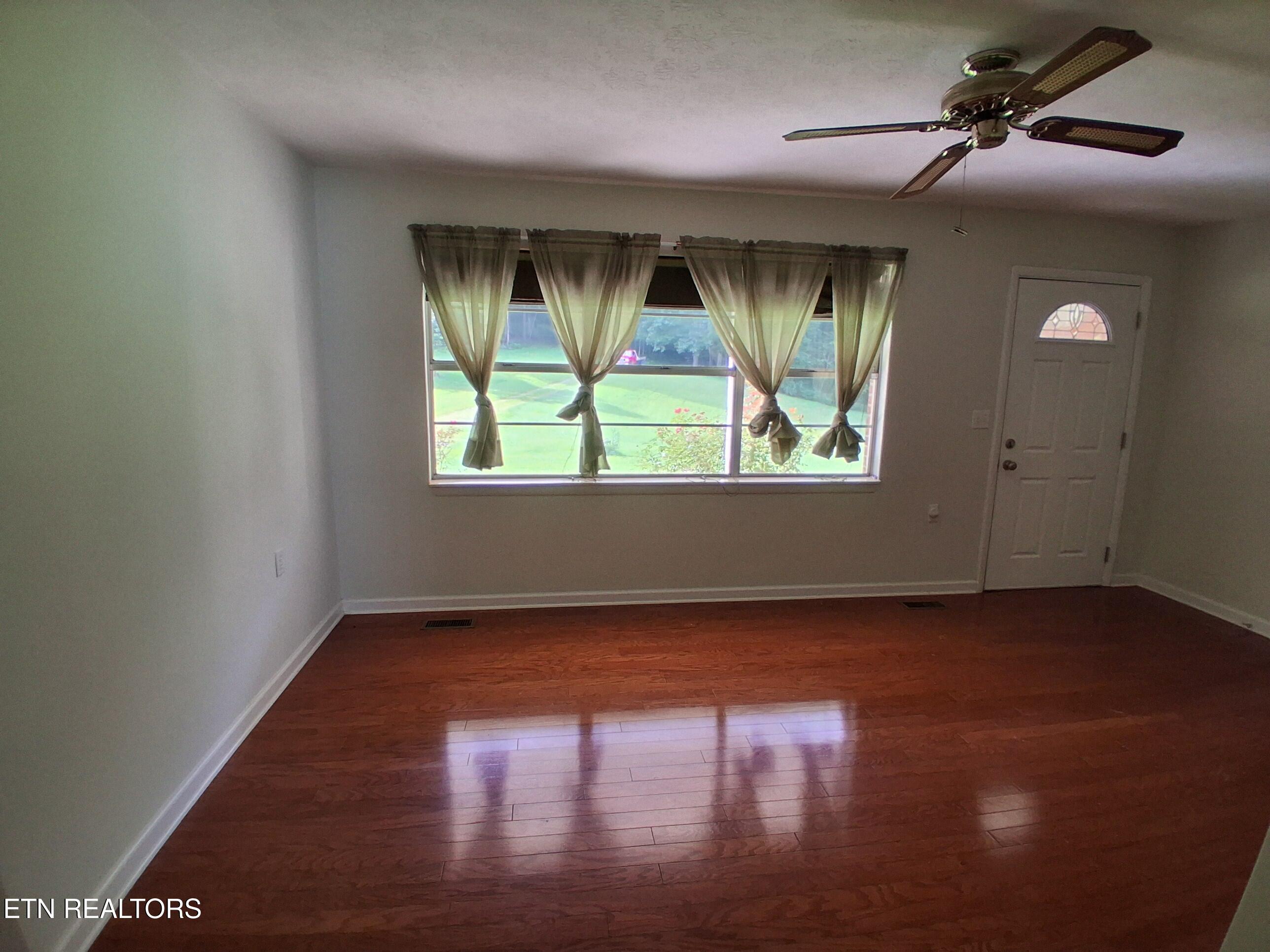 291 Evans Ridge Road Speedwell, TN 37870 - Photo 20 of 50 20260802_175431