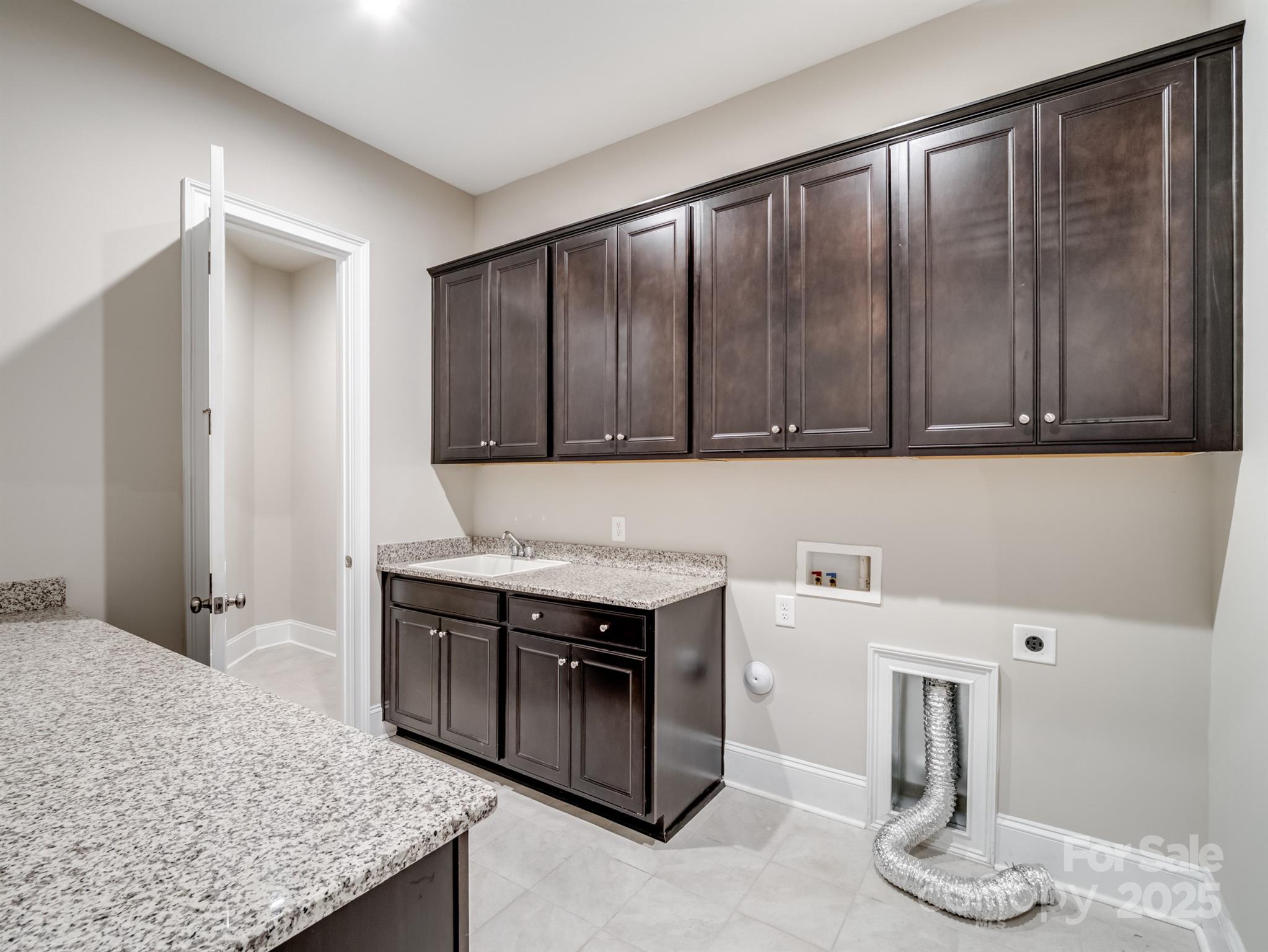 709 Cavesson Way Monroe, NC 28110 - Photo 12 of 45 Gallery Image 12