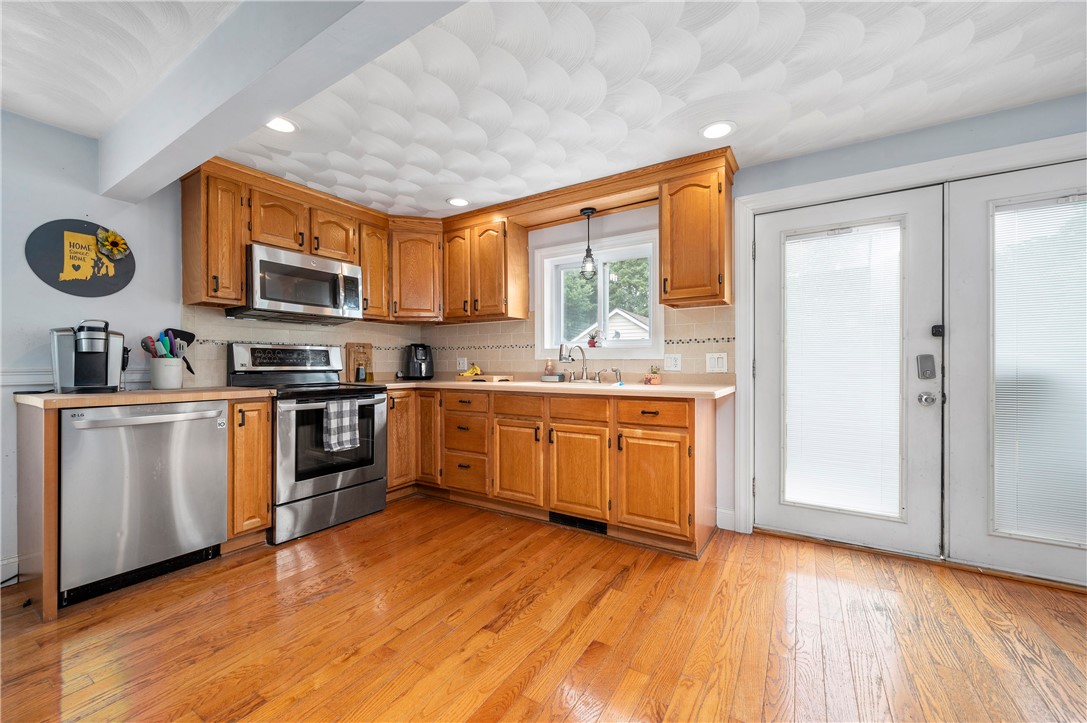 5 Harding Street Coventry, RI 02816 - Photo 11 of 33 Gallery Image 11
