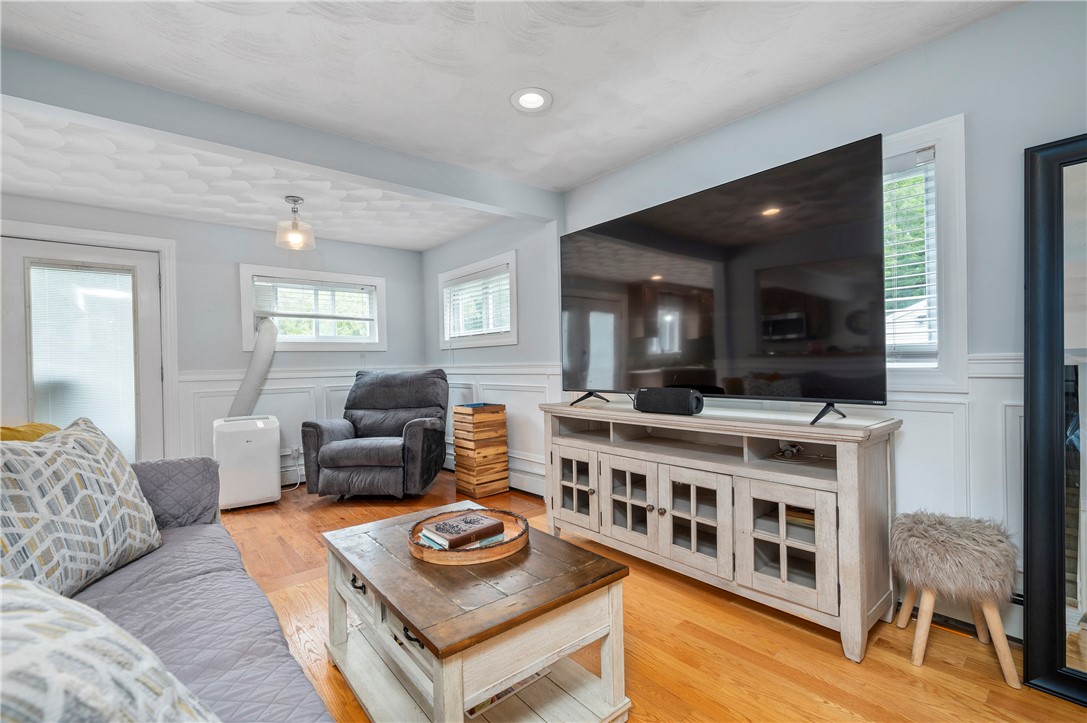 5 Harding Street Coventry, RI 02816 - Photo 8 of 33 Gallery Image 8